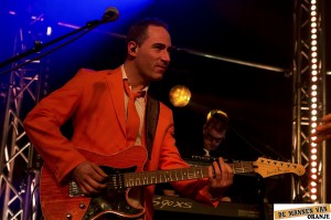 Carnaval in Elst - Mannen van Oranje