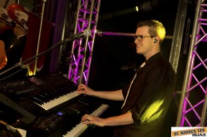 Carnaval in Elst - Mannen van Oranje