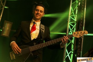 Carnaval in Elst - Mannen van Oranje