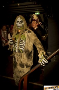 Carnaval in Elst - Mannen van Oranje