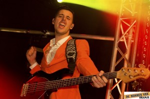 Carnaval in Elst - Mannen van Oranje