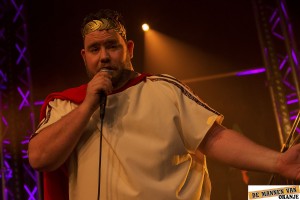 Carnaval in Elst - Mannen van Oranje