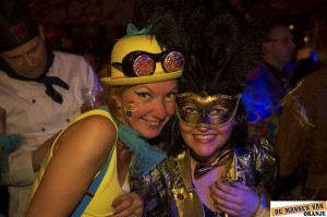 Carnaval in Elst - Mannen van Oranje