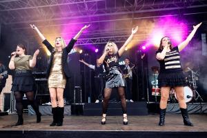 Glamourana - Cascaderun