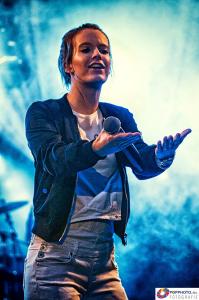 Lead - Kirsten Hillen